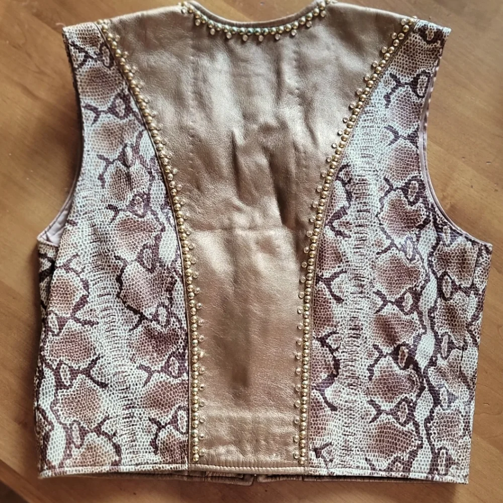 FIRM PRICE KIPPYS Extraordinary GOLD Snakeskin Leather Vest $2K - Picture 3 of 6